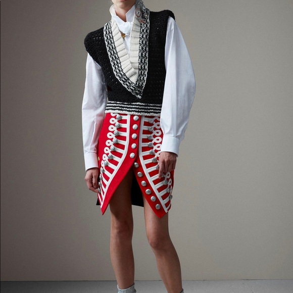 BURBERRY Ladies Wool Ceremonial Skirt In Military Red Sz 6 NWT - Picture 3 of 10